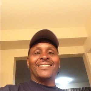 Meet your Posher, Ray